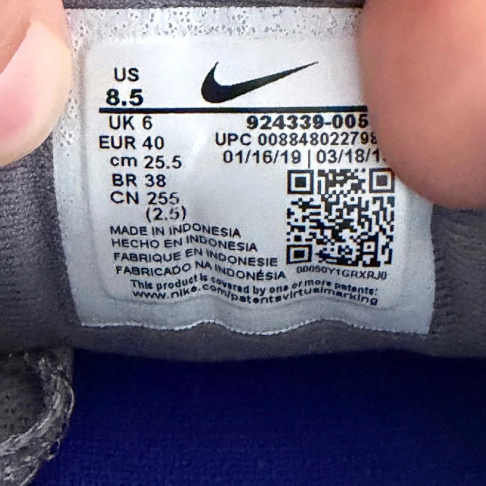 Nike Flex TR 8 Womens Training Shoes Grey Purple 924339-005 Size 8.5
